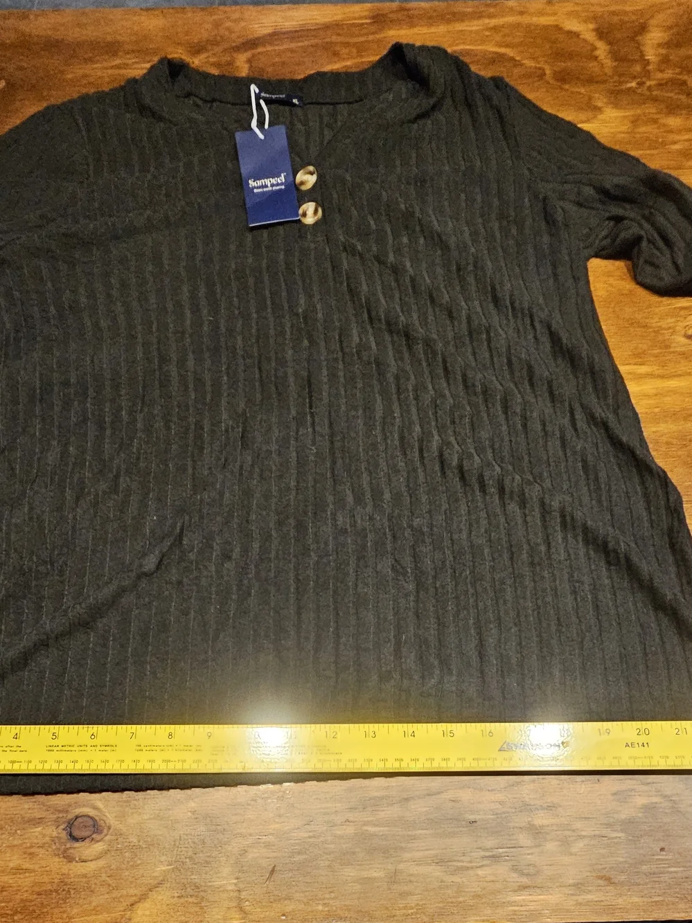 C1, Sampeel Black Striped V-Neck Long Sleeve Knit T-Shirt Pullover in size XL